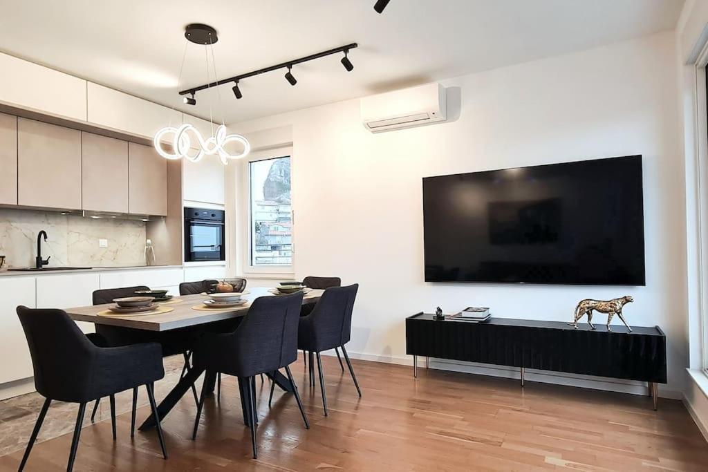 Ilari - Exclusive, Luxury Penthouse 100m2 & Private Garage