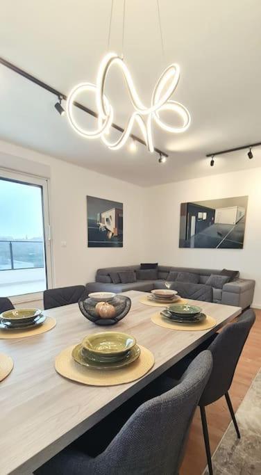 Apartment Ilari - Exclusive, Luxury Penthouse 100m2 & Private Garage Split