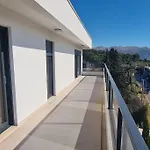 Ilari - Exclusive, Luxury Penthouse 100M2 & Private Garage